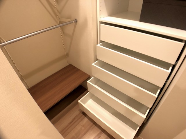 朝日マンション赤坂南部坂 収納