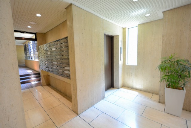 三井音羽ハイツ エントランス