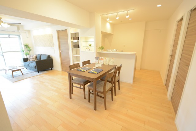 砧公園ヒミコマンション 洋室１