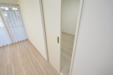 三軒茶屋スカイハイツ 洋室1