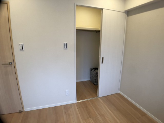 幡ヶ谷コーエイマンション 洋室２