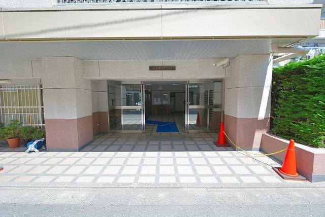 三軒茶屋スカイハイツ 外観