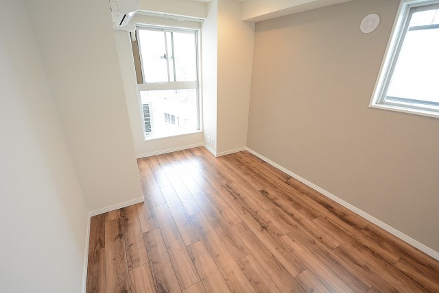 都立大バロンズコート 洋室5.0