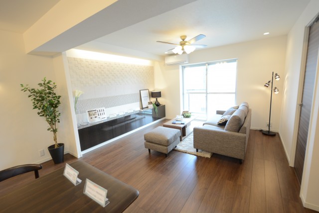 グランドパレス田町 バルコニー1