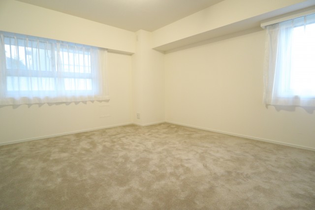 深沢ハイム 洋室１