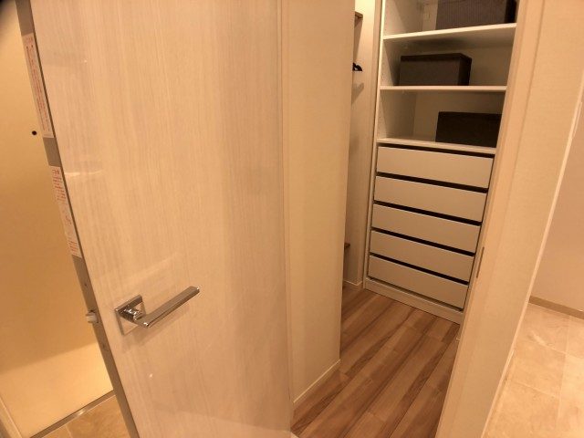 朝日マンション赤坂南部坂 収納