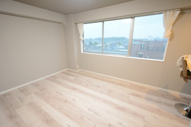 シャンボール尾山台 洋室７_９