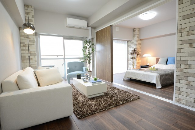 朝日広尾マンション　LD+洋室