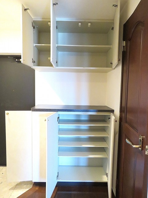 ダイアパレスシェルトワレ目黒　シューズBOX