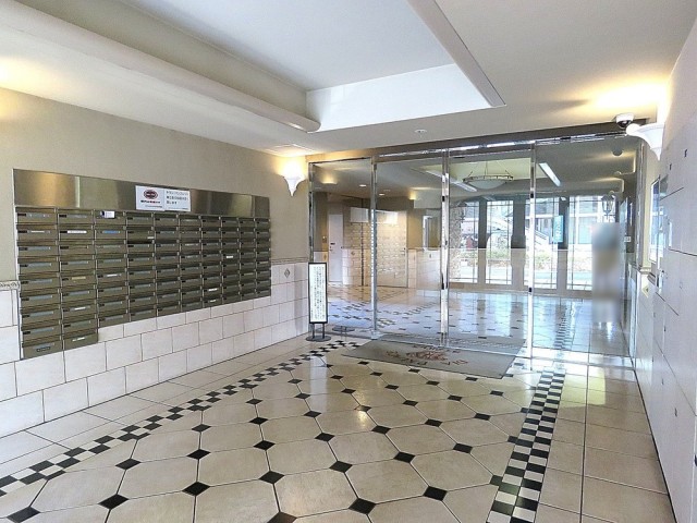 ダイアパレスシェルトワレ目黒　エントランスホール