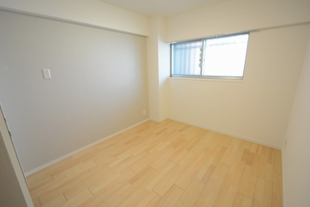 砧公園ヒミコマンション 洋室２