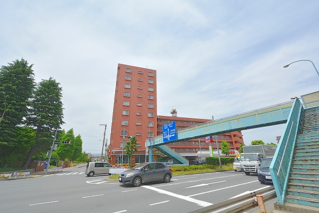 砧公園ヒミコマンション外観