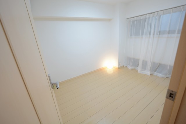 自由ヶ丘フラワーマンション 洋室