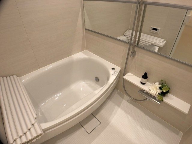 初台パークサイドハイツ バス