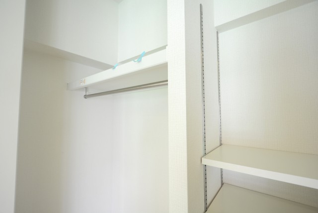 メゾンドール明石 洋室2