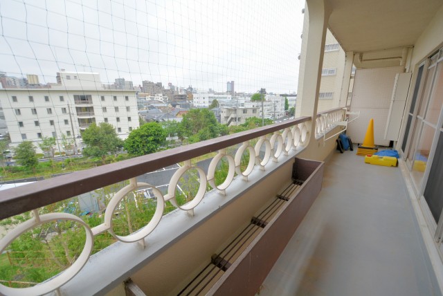 マンション駒場 バルコニー