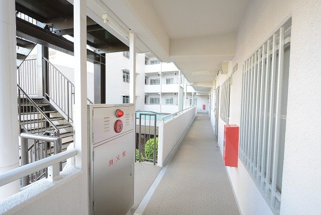 エクセル東陽町 外廊下