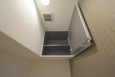 ハヤマビルトイレ ハヤマビルトイレ