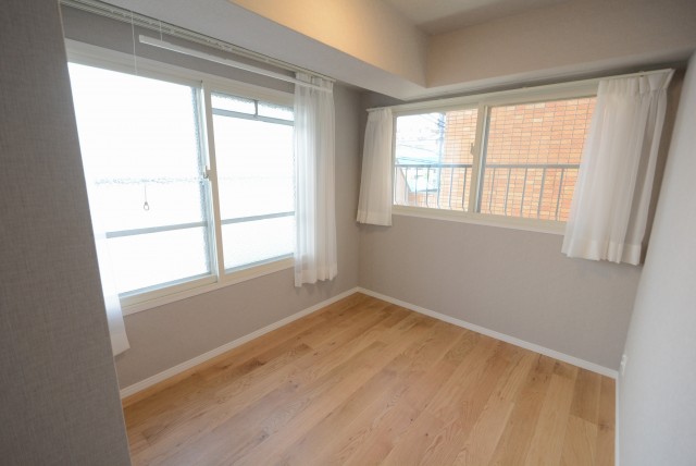 シャンボール荻窪 洋室２