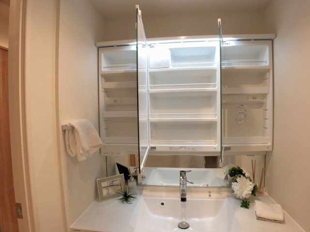 初台パークサイドハイツ 洗面