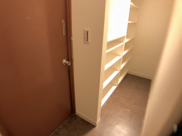 赤坂南部坂ハイツ 玄関