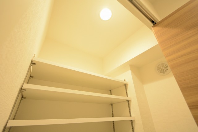 砧公園ヒミコマンション 玄関