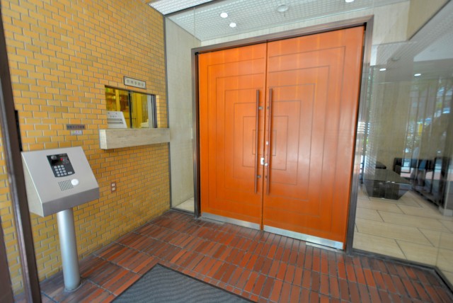 三井音羽ハイツ エントランス