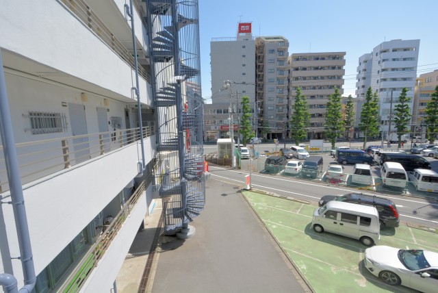 日興マンション バルコニー