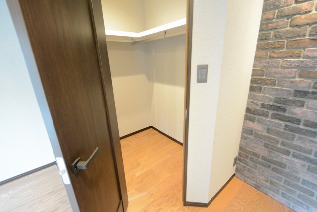 NK五反田コータース 洋室