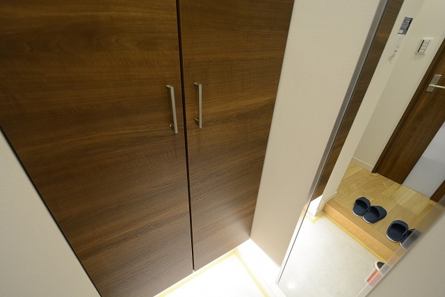 幡ヶ谷コーエイマンション 玄関