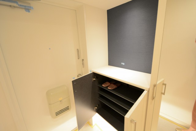 メゾンドール明石 玄関