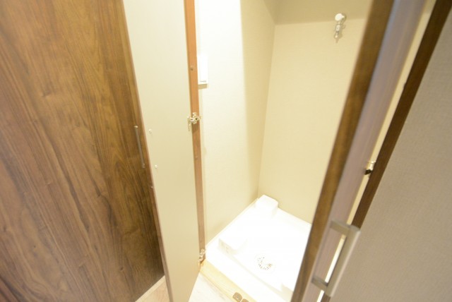 シャンボール尾山台 洗濯機置場