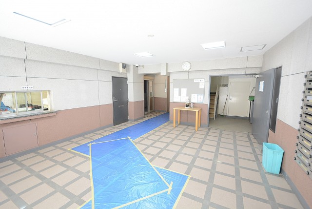 三軒茶屋スカイハイツ エントランス