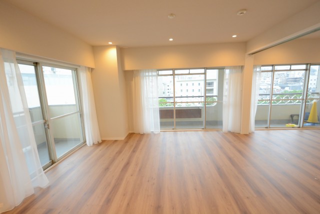 マンション駒場 バルコニー