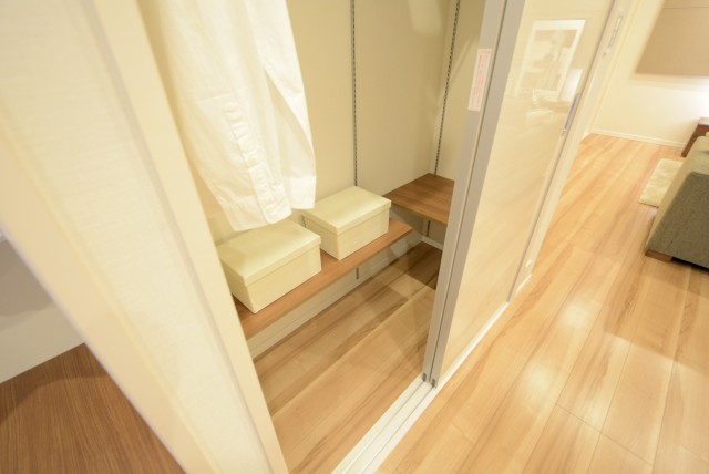 チュリス氷川坂 洋室