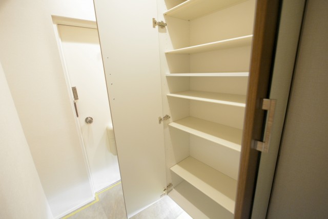 NK五反田コータース 玄関