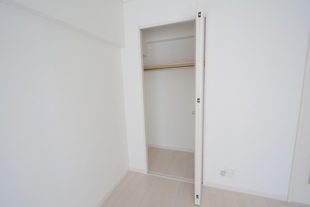 日興マンション 洋室