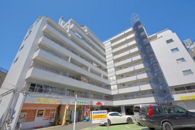 日興マンション 外観