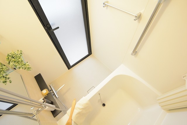 三井音羽ハイツ バス