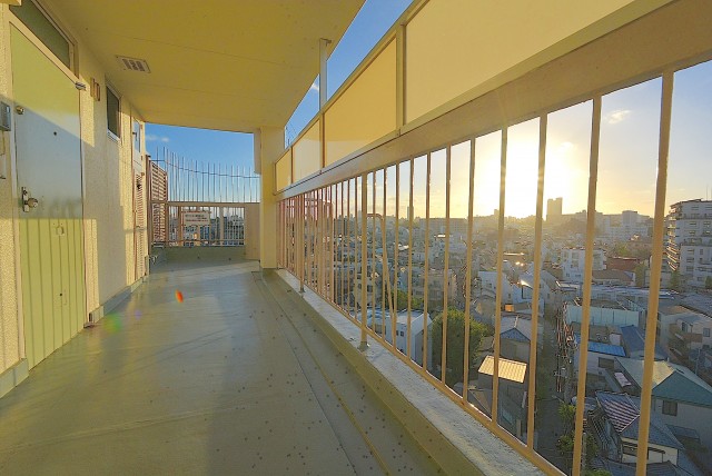 祐天寺第二コーポラス 外廊下