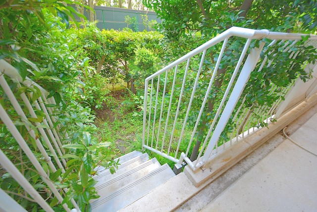 ファミリータウン東陽 専用庭