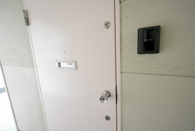 マンション駒場 玄関