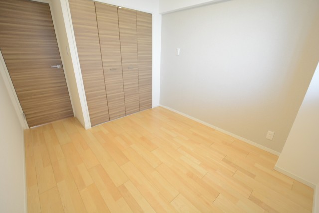 砧公園ヒミコマンション 洋室２