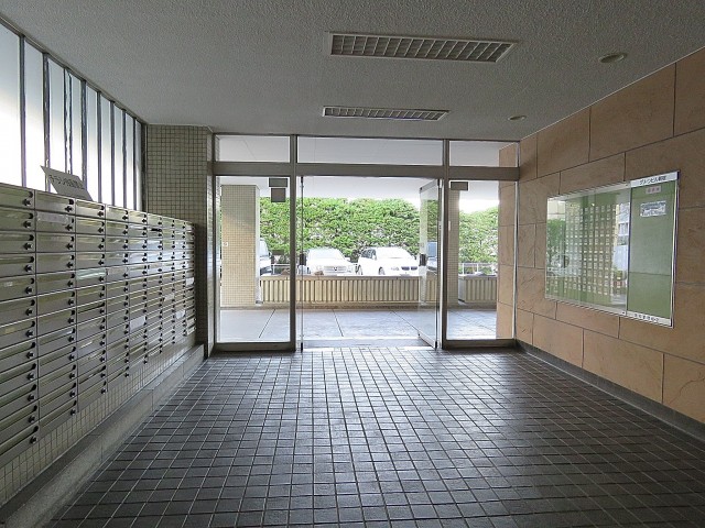 グリーンヒル新宿　エントランスホール