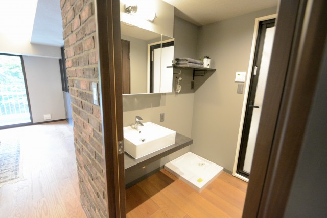 NK五反田コータース 洗面