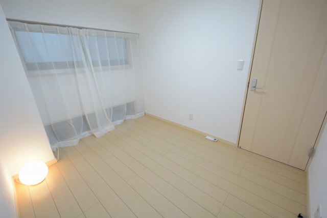 自由ヶ丘フラワーマンション 洋室