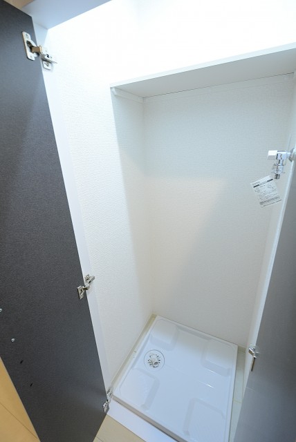 三井音羽ハイツ 洗濯機置場