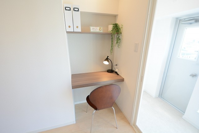 ハヤマビル 洋室7.4