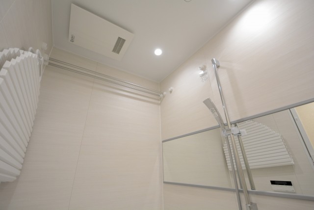 マンション第2明大前 バス