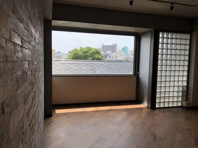 スカーラ神宮前 バルコニー